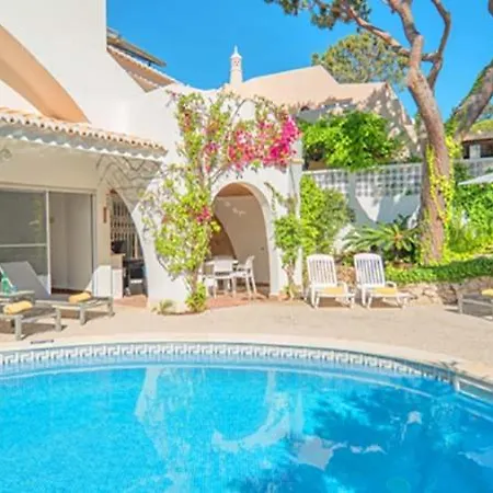 Vila Vale Do Garrao Sleeps 8 With Pool Air Con And Wifi *