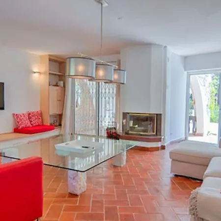 Vale Do Garrao Sleeps 8 With Pool Air Con And Wifi * Quinta do Lago