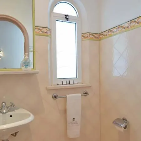 Vale Do Garrao Sleeps 8 With Pool Air Con And Wifi Vila