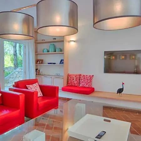 Vale Do Garrao Sleeps 8 With Pool Air Con And Wifi *