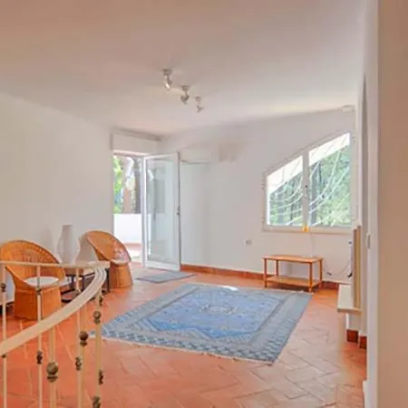 Vale Do Garrao Sleeps 8 With Pool Air Con And Wifi Quinta do Lago