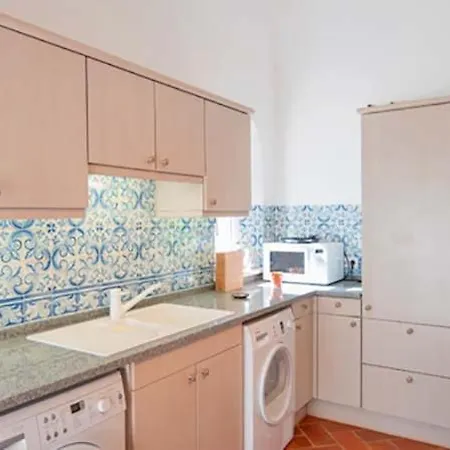Villa Vale Do Garrao Sleeps 8 With Pool Air Con And Wifi