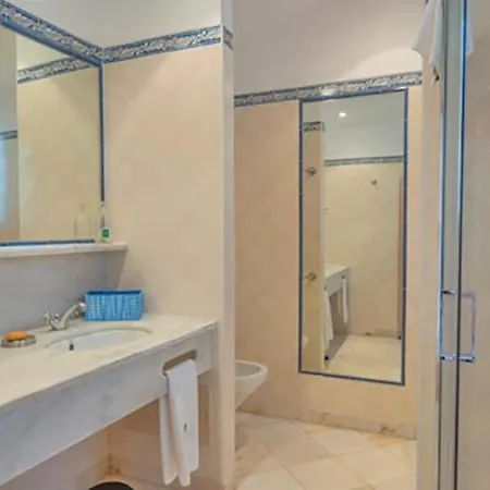 Vale Do Garrao Sleeps 8 With Pool Air Con And Wifi *