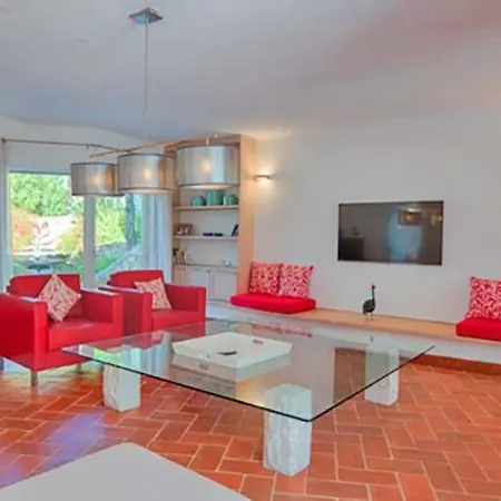 Vale Do Garrao Sleeps 8 With Pool Air Con And Wifi * Quinta do Lago