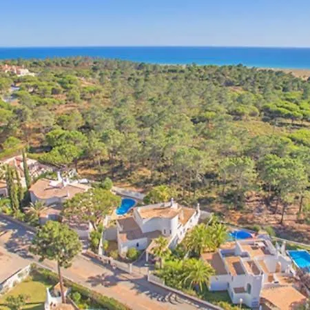 Vale Do Garrao Sleeps 8 With Pool Air Con And Wifi Villa